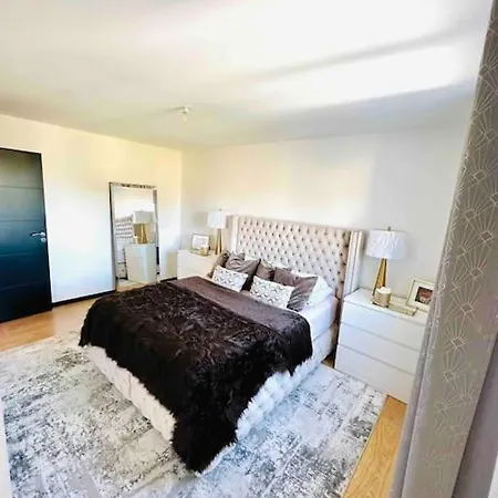 Holiday home La Six_jml